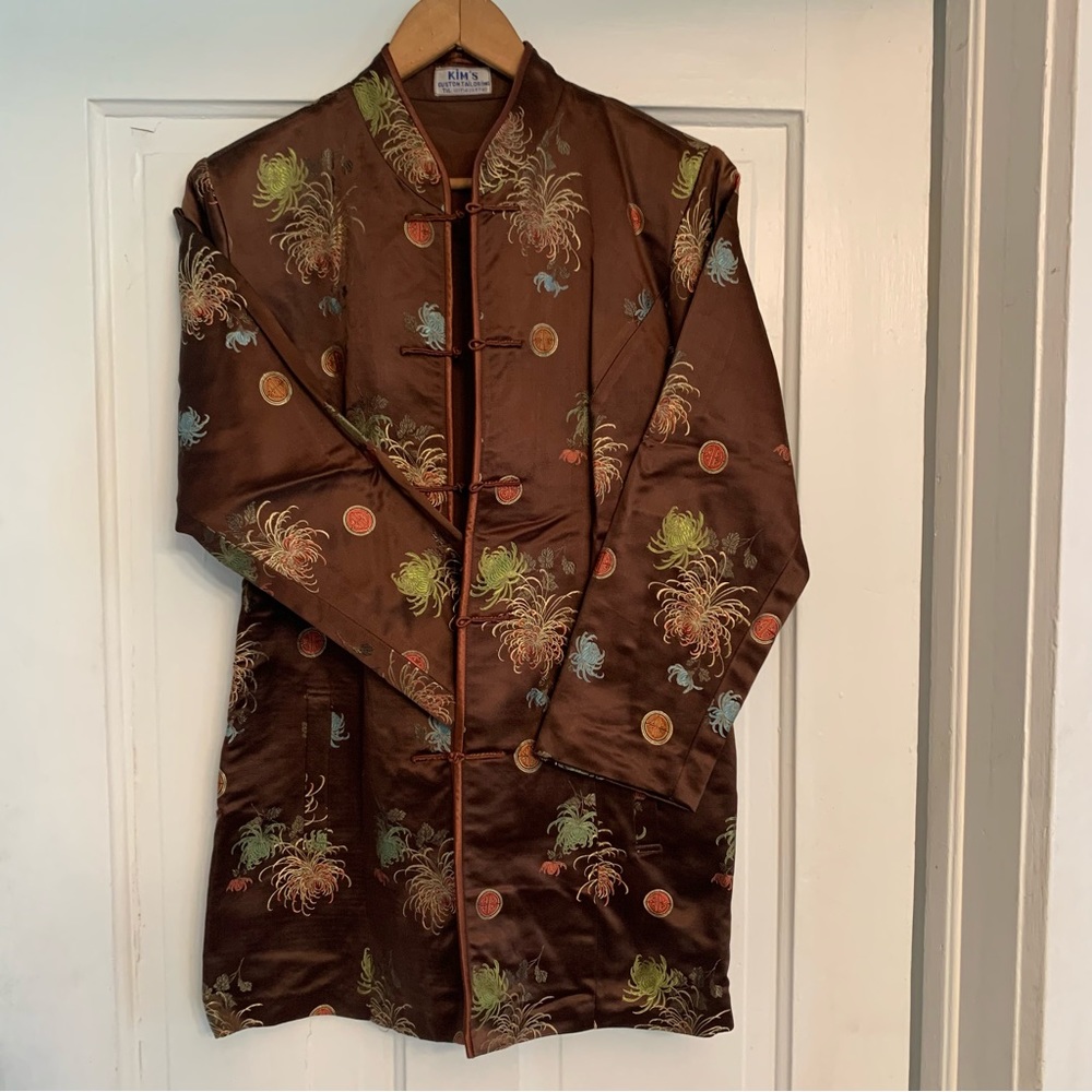 Chinese-style embroidered silk coat
